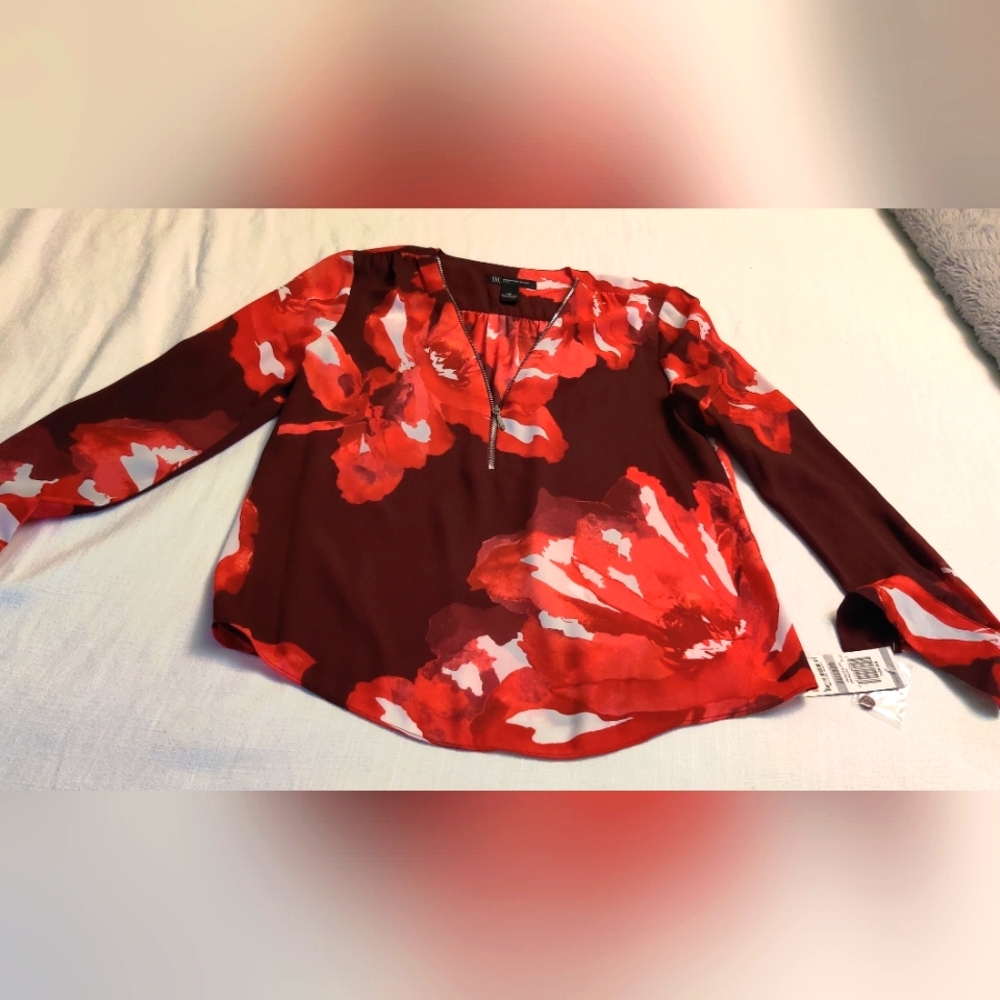 INC International Concepts loral Red Women's Top